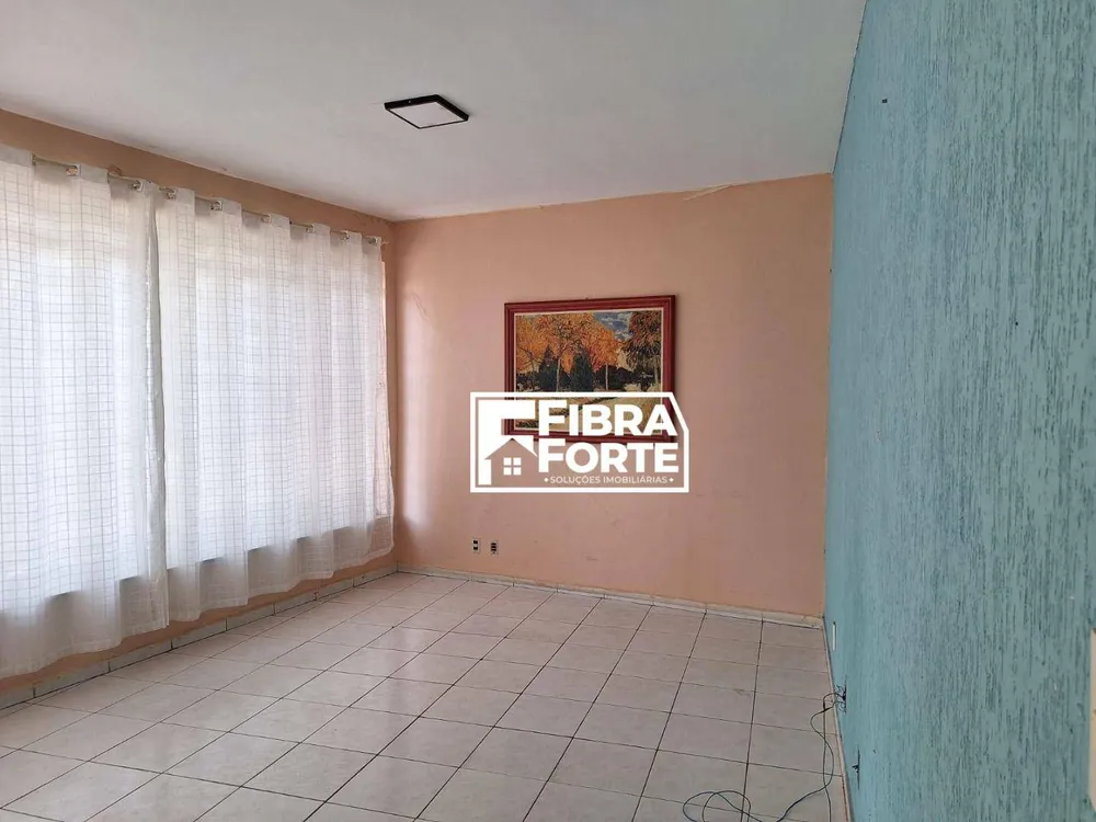 Casa, 5 quartos, 237 m² - Foto 2