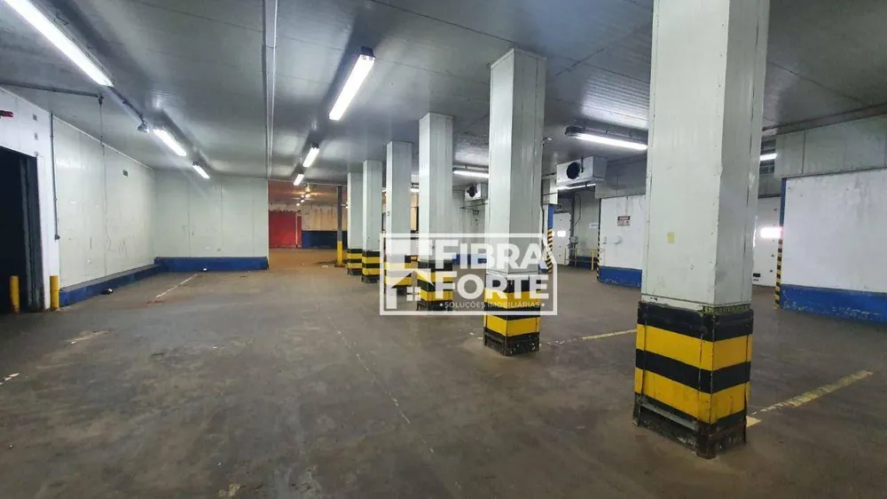 Depósito-Galpão, 28000 m² - Foto 3