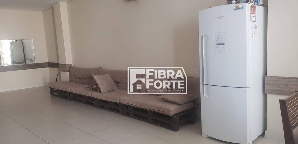 Casa, 3 quartos, 247 m² - Foto 4