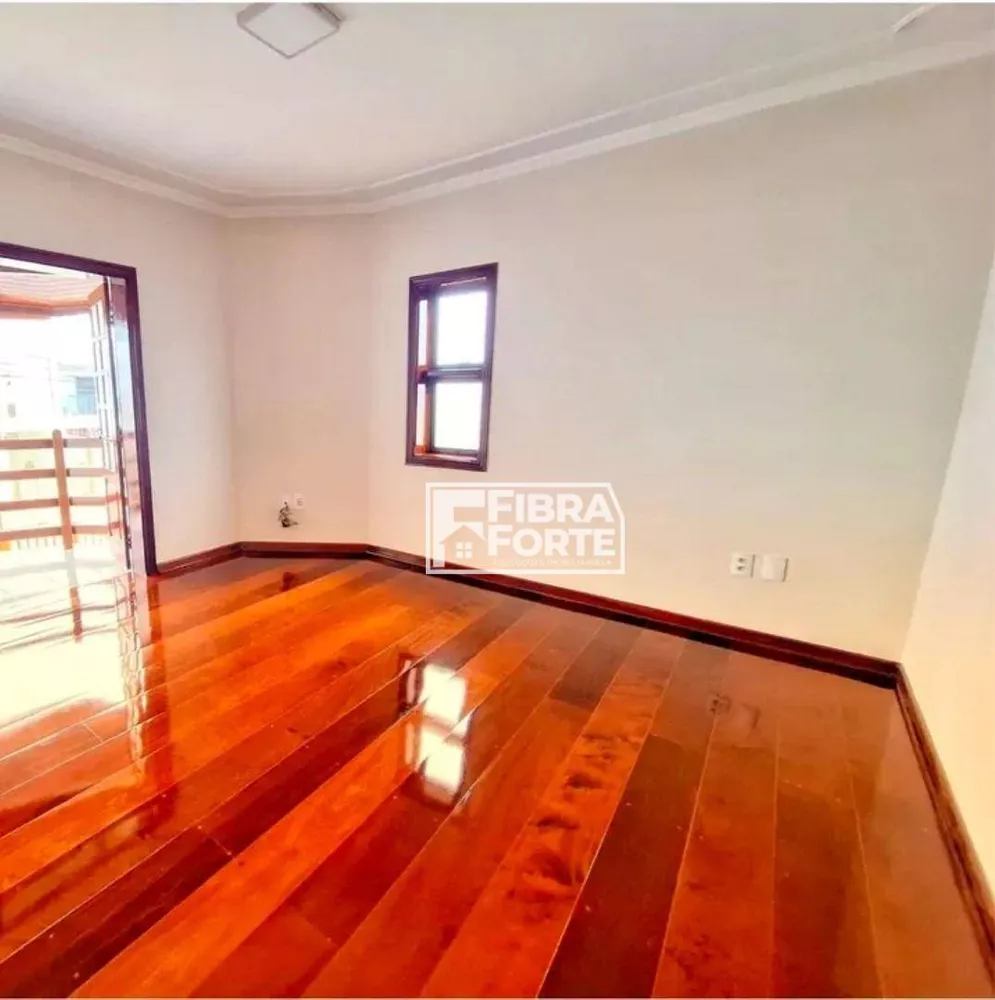 Casa, 3 quartos, 283 m² - Foto 4