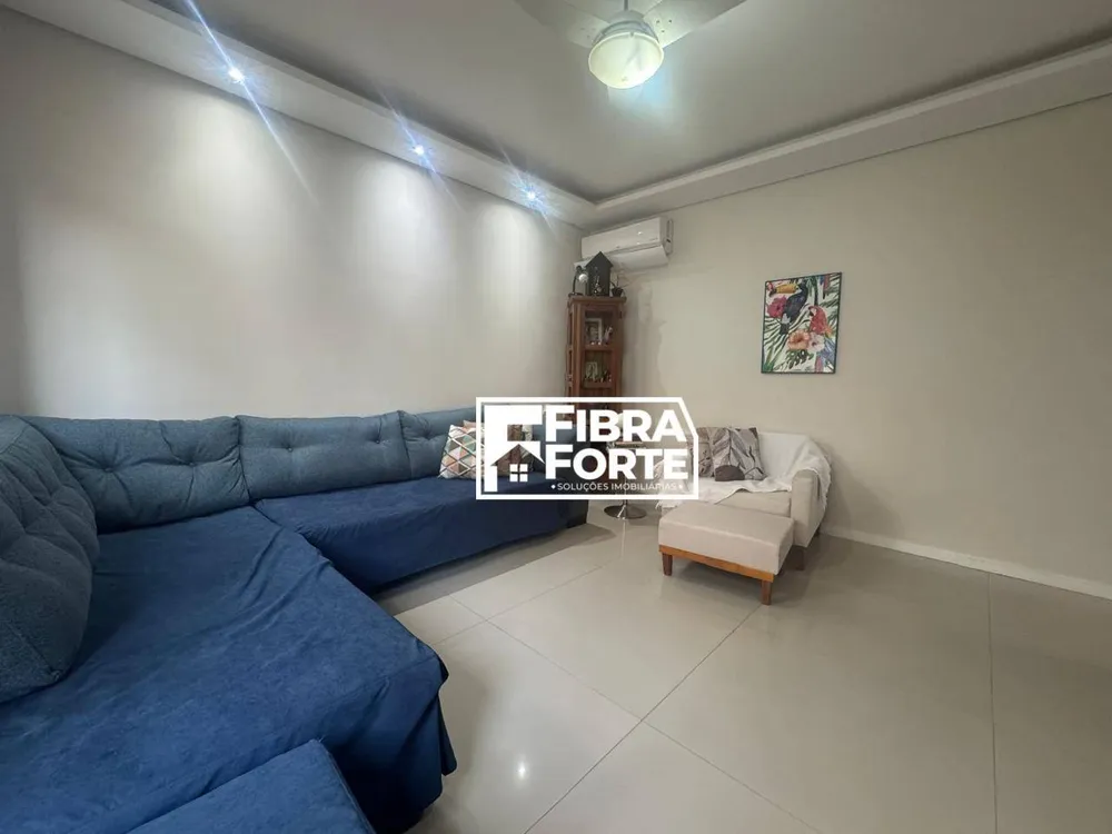 Casa, 3 quartos, 146 m² - Foto 2