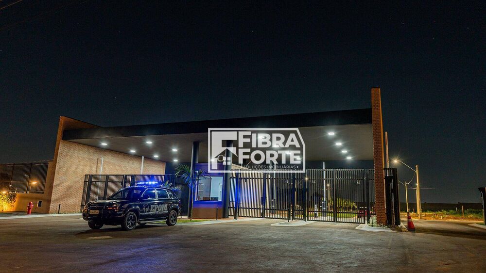 Loteamento e Condomínio, 300 m² - Foto 1