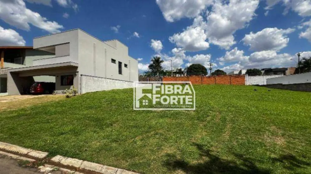 Loteamento e Condomínio, 505 m² - Foto 1