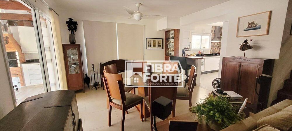 Casa de Condomínio, 4 quartos - Foto 1