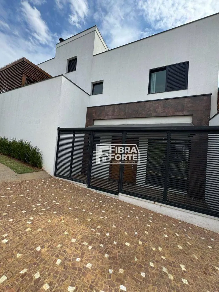 Casa, 3 quartos, 220 m² - Foto 2