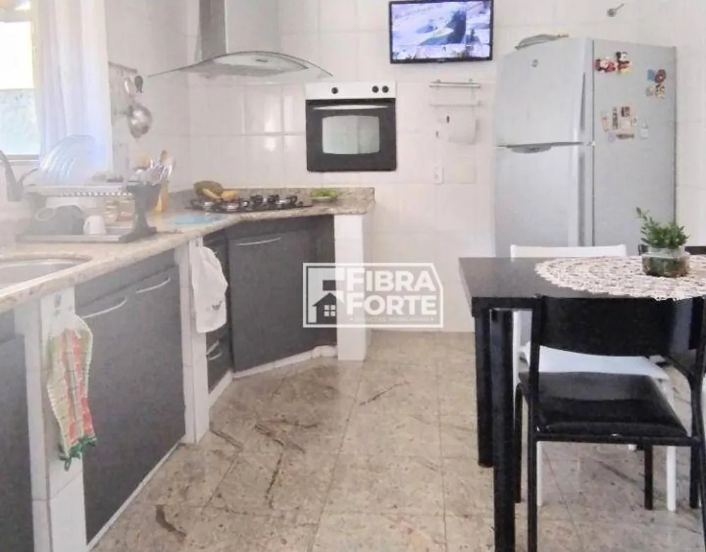 Casa, 3 quartos, 205 m² - Foto 14
