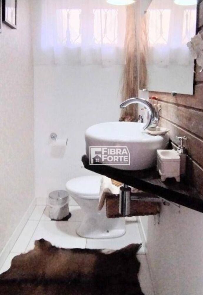 Casa, 3 quartos, 205 m² - Foto 3