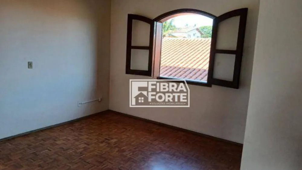 Casa, 4 quartos, 222 m² - Foto 3
