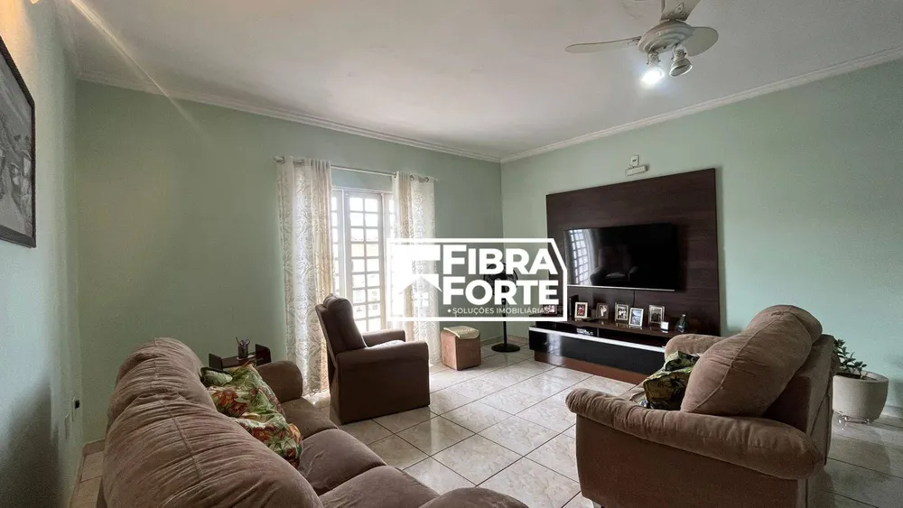 Casa, 3 quartos, 255 m² - Foto 3
