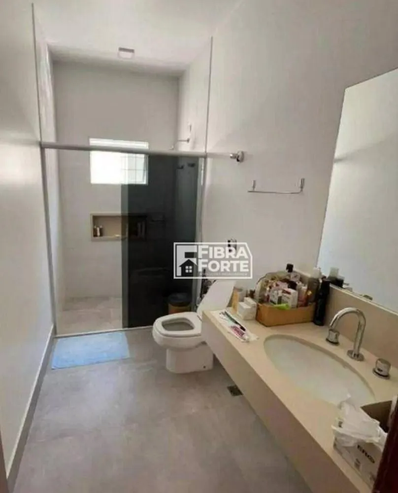 Casa, 4 quartos, 221 m² - Foto 2