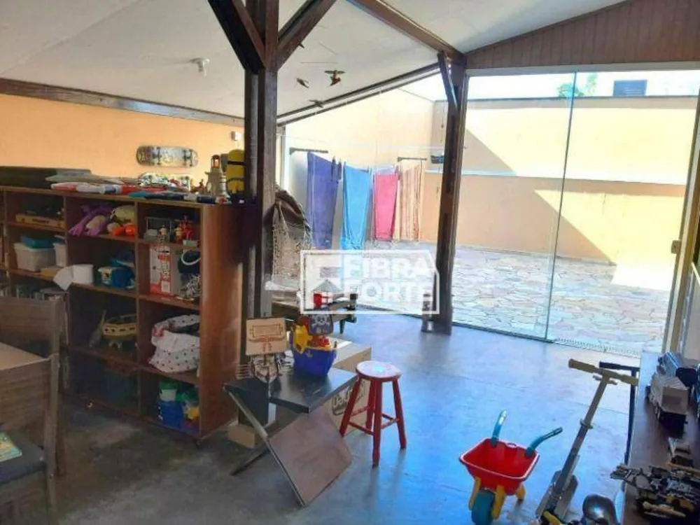 Casa, 3 quartos, 265 m² - Foto 4