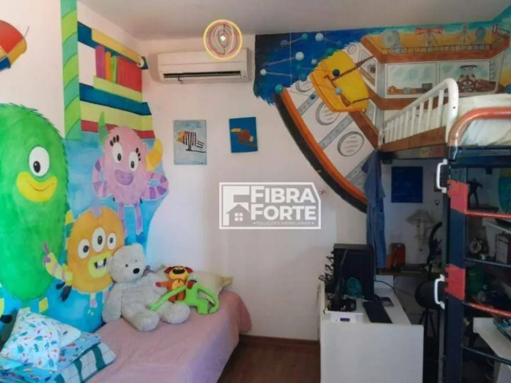 Casa, 3 quartos, 265 m² - Foto 10