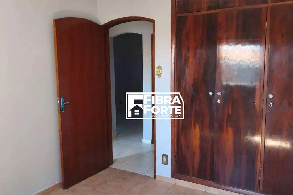Casa, 4 quartos, 209 m² - Foto 10
