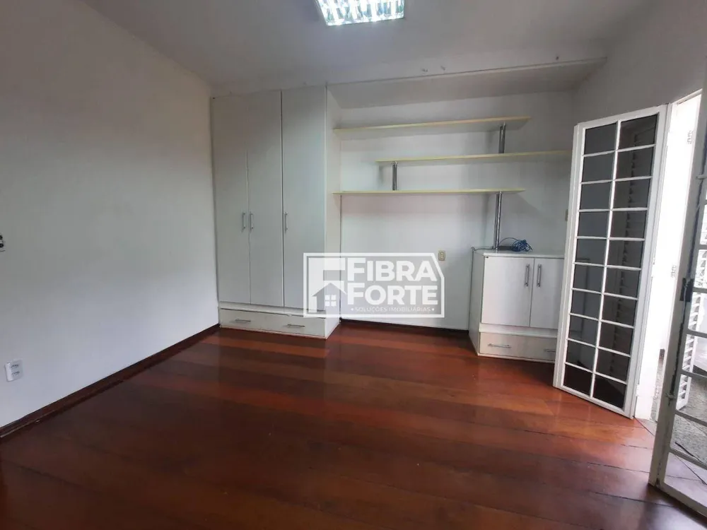 Casa, 5 quartos, 420 m² - Foto 2