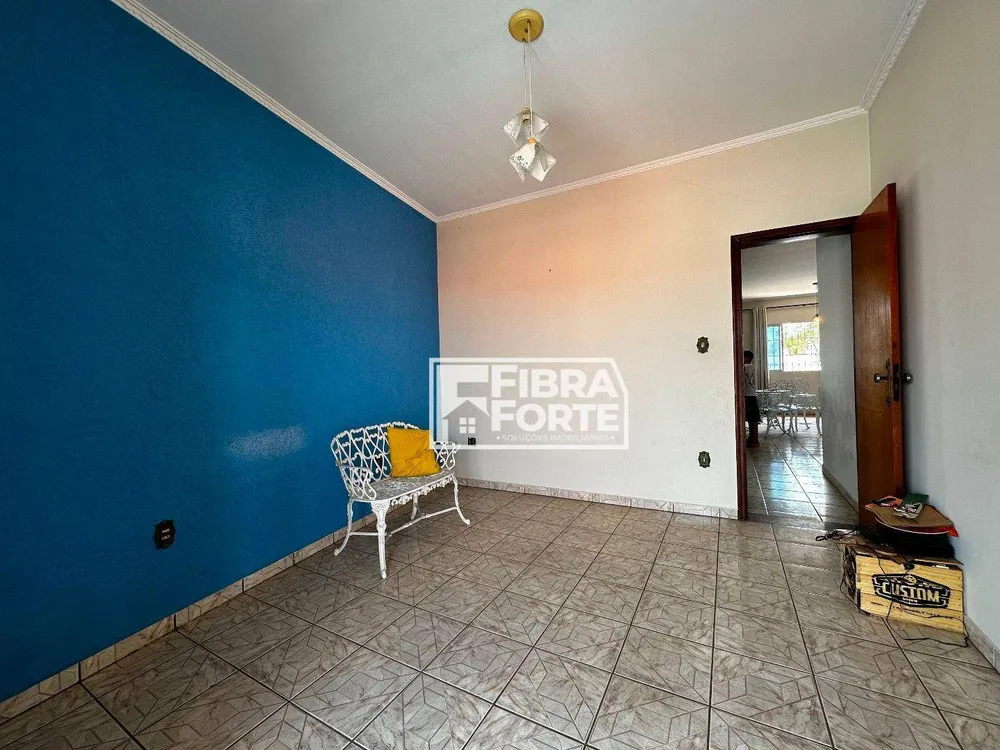 Casa, 4 quartos, 230 m² - Foto 10