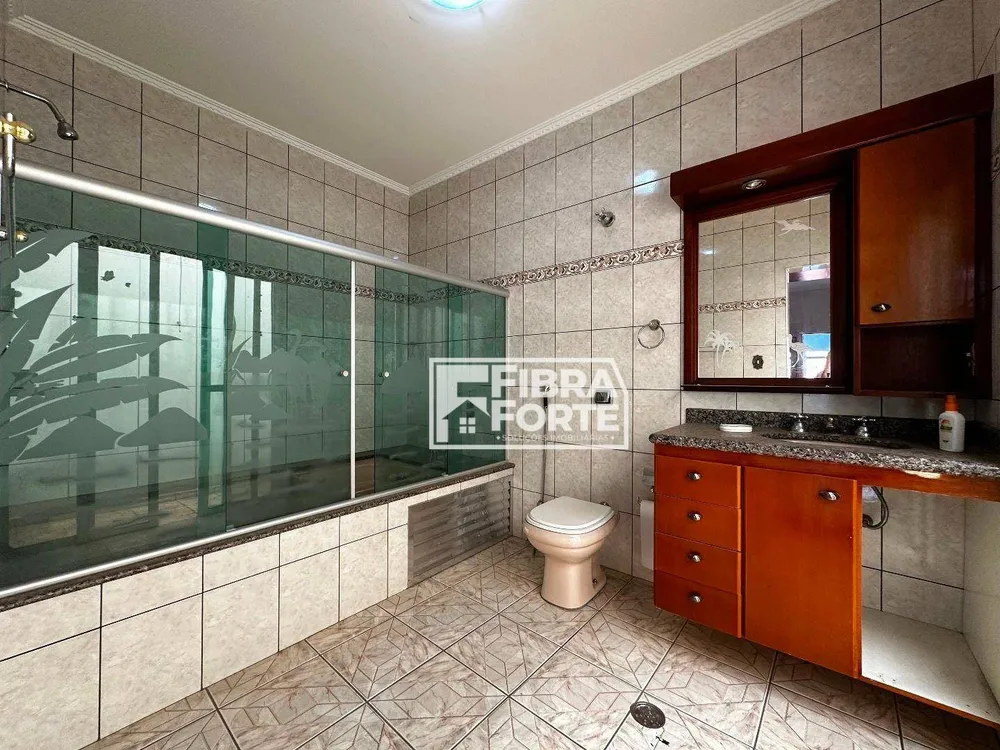 Casa, 4 quartos, 230 m² - Foto 7