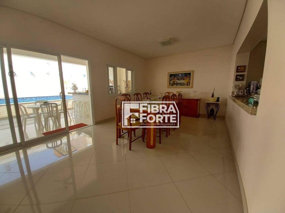Casa de Condomínio à venda com 4 quartos, 322m² - Foto 2