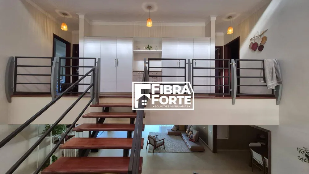 Casa, 4 quartos, 576 m² - Foto 1