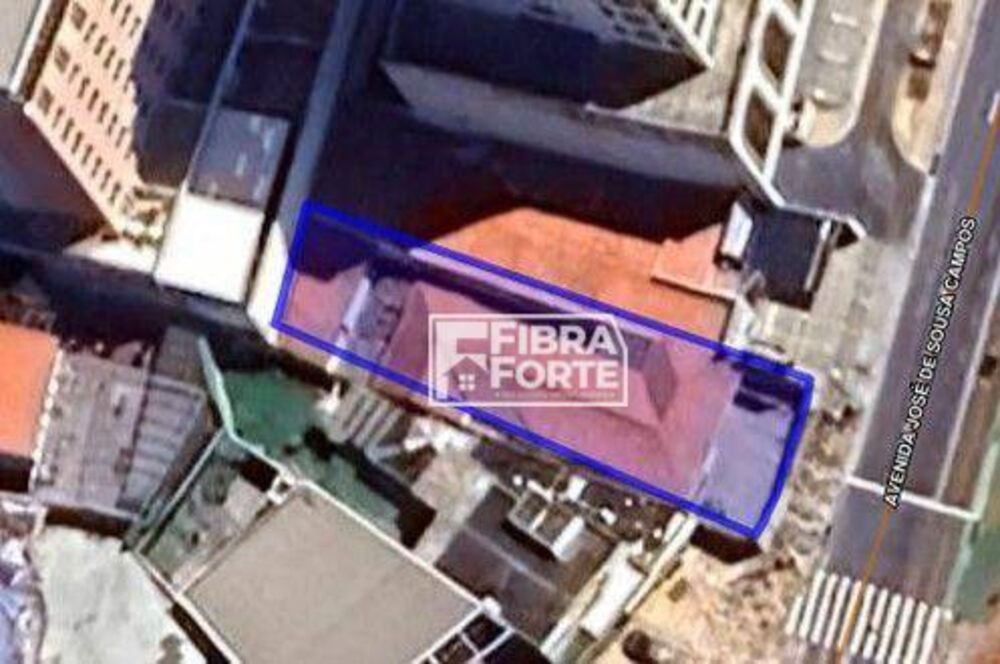 Casa para alugar com 3 quartos, 213m² - Foto 1