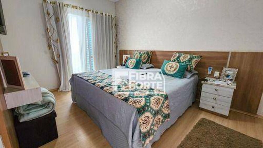 Casa de Condomínio à venda com 3 quartos, 320m² - Foto 4