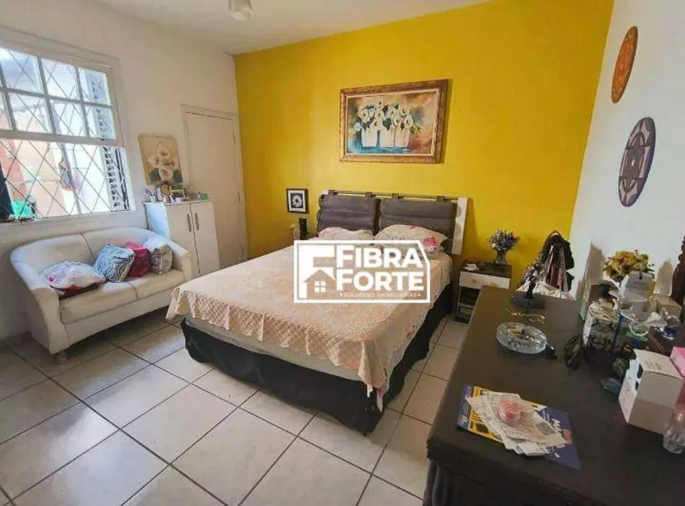 Casa, 3 quartos, 245 m² - Foto 8