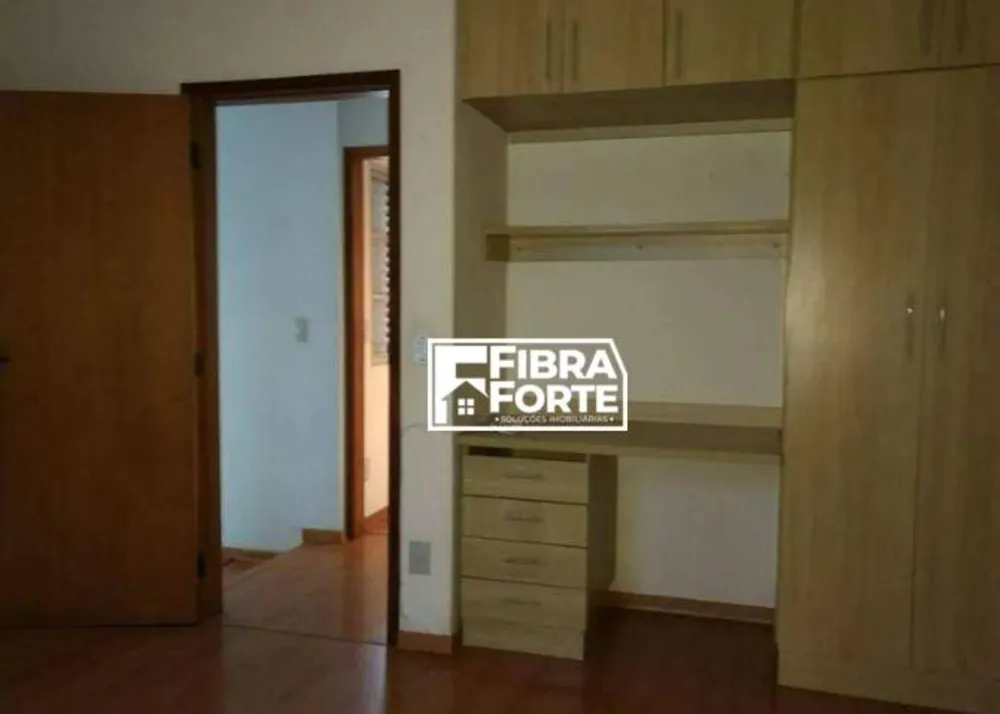 Casa, 3 quartos, 234 m² - Foto 3