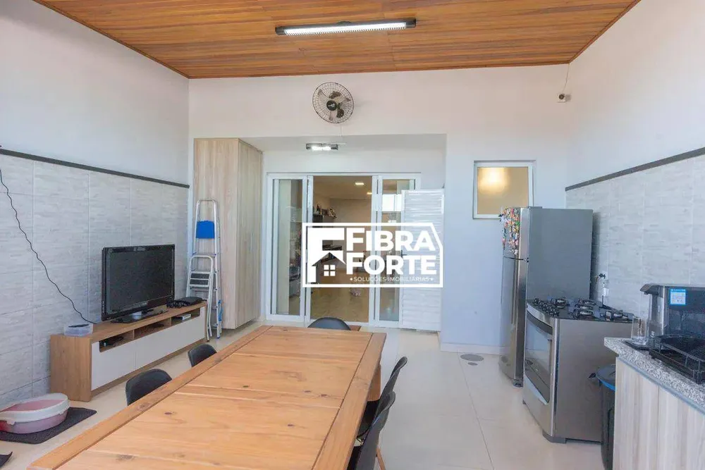 Casa, 3 quartos, 180 m² - Foto 3
