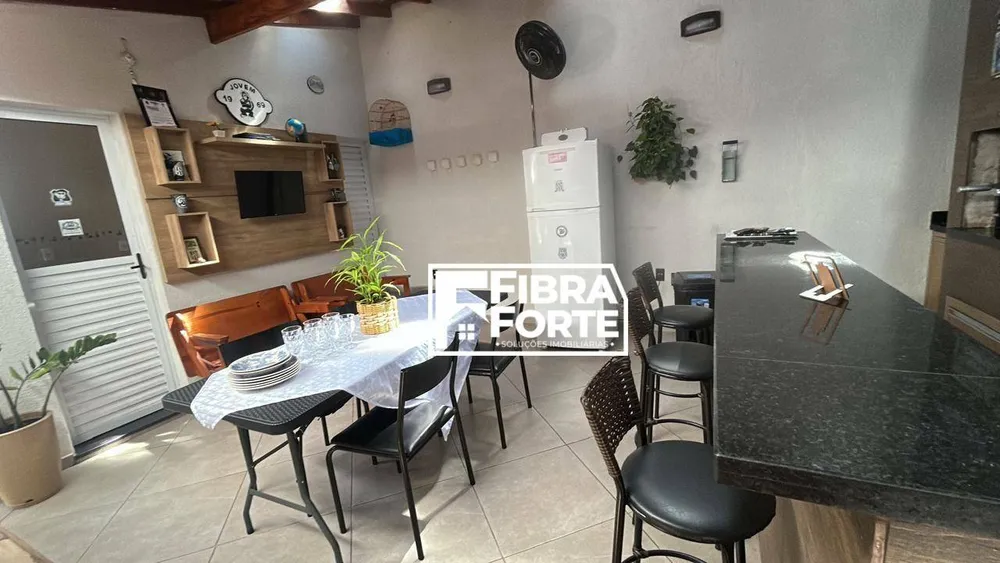 Casa, 3 quartos, 103 m² - Foto 2