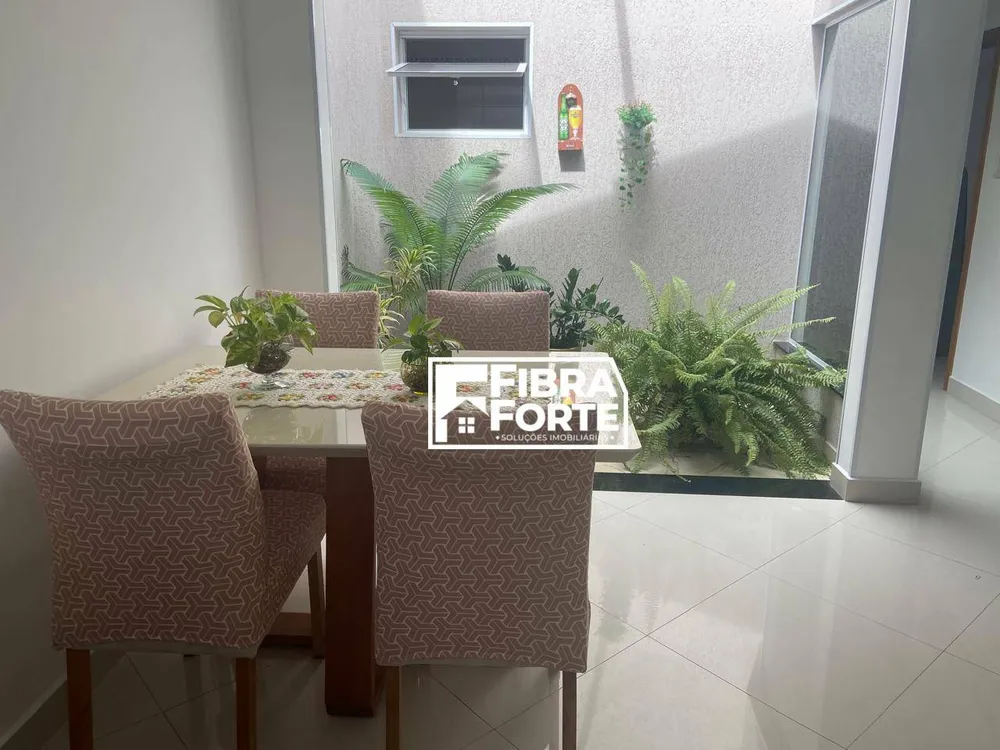 Casa, 3 quartos, 103 m² - Foto 1