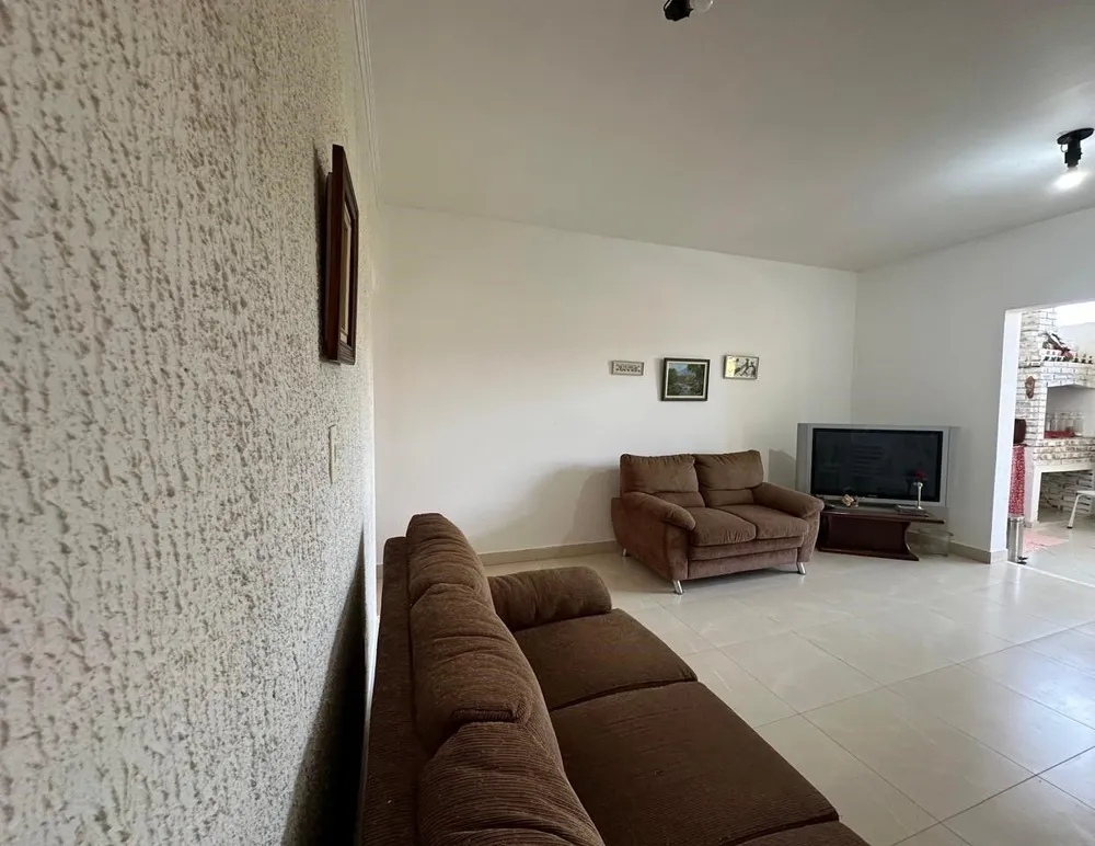 Chácara, 3 quartos, 3850 m² - Foto 5