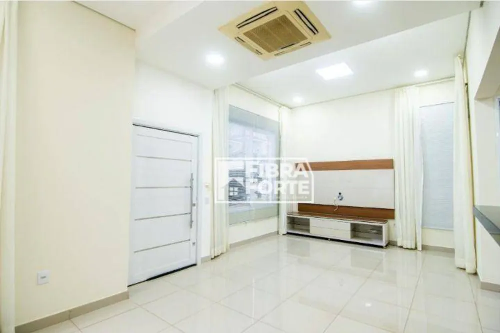 Casa, 3 quartos, 200 m² - Foto 1
