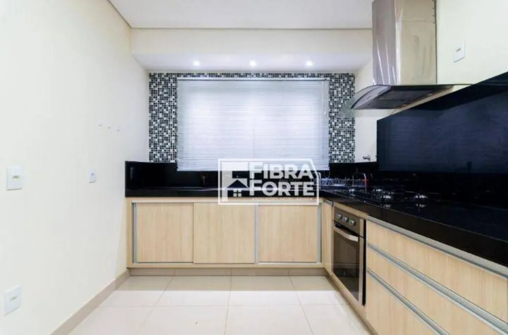 Casa, 3 quartos, 200 m² - Foto 4