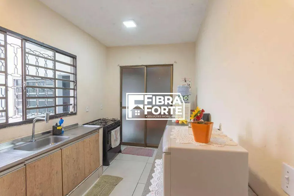 Casa, 3 quartos, 243 m² - Foto 5