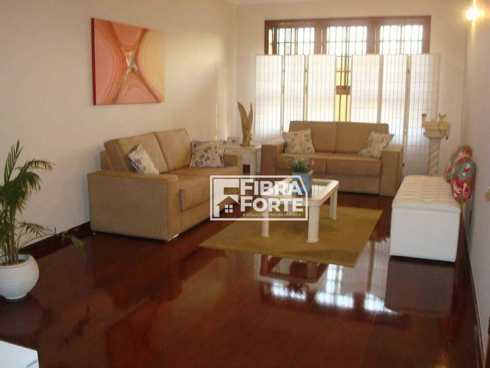 Casa, 3 quartos, 351 m² - Foto 3