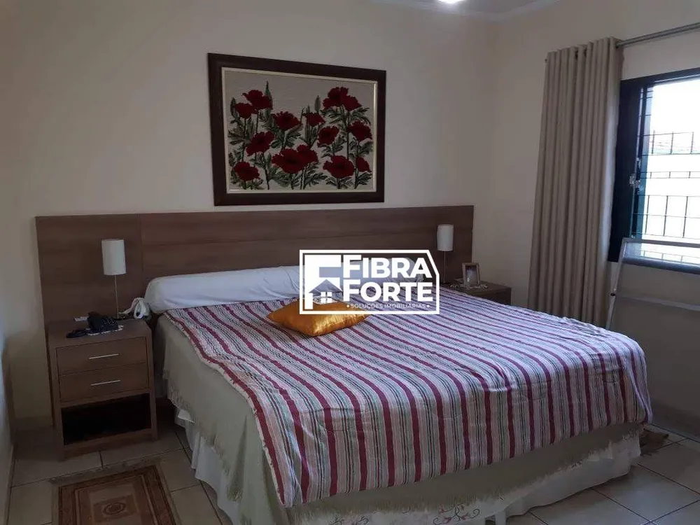 Casa, 3 quartos, 200 m² - Foto 10