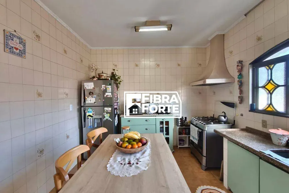 Casa, 4 quartos, 200 m² - Foto 5