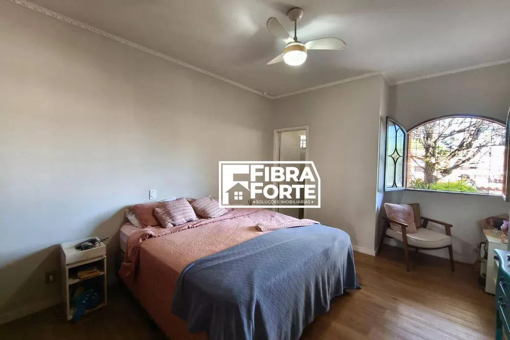 Casa, 4 quartos, 200 m² - Foto 11