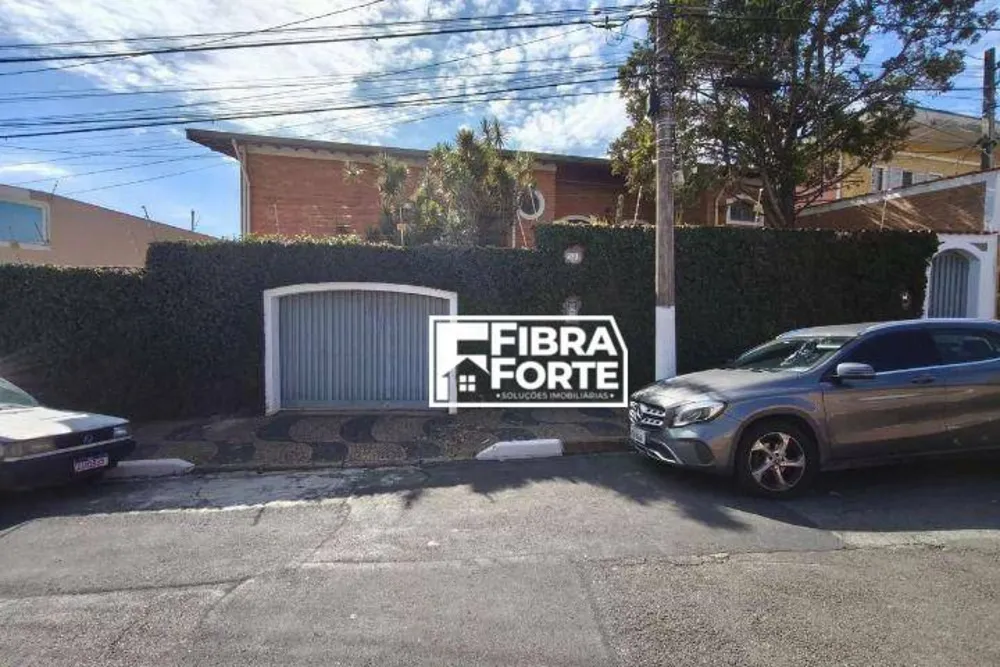Casa, 4 quartos, 200 m² - Foto 1