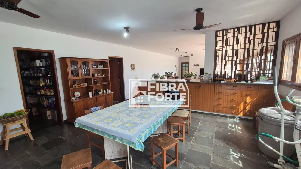 Chácara, 5 quartos, 4760 m² - Foto 2