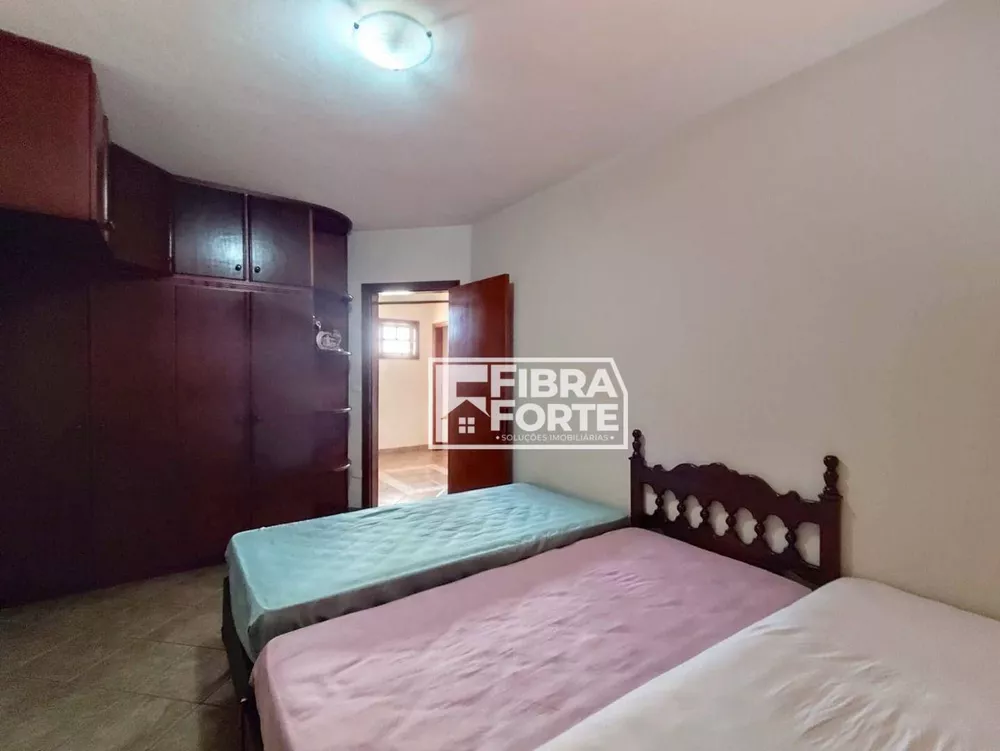 Casa, 3 quartos, 267 m² - Foto 14