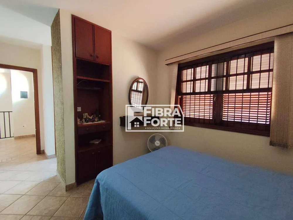 Casa, 3 quartos, 267 m² - Foto 23