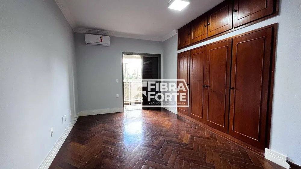 Apartamento, 4 quartos, 217 m² - Foto 11