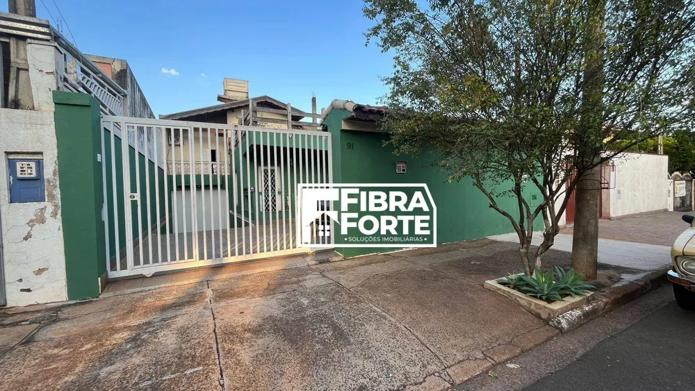 Casa, 3 quartos, 234 m² - Foto 2
