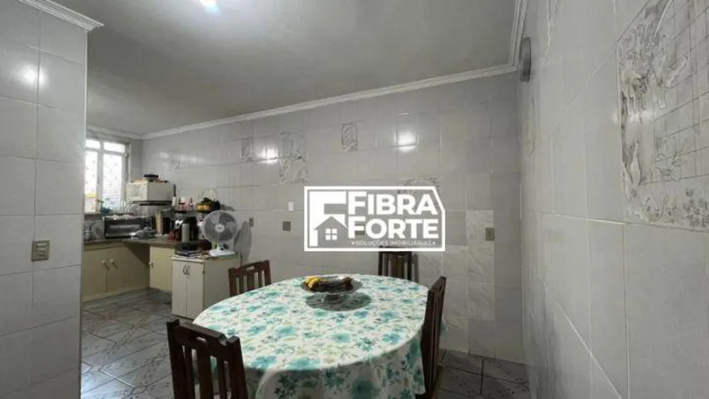 Casa, 3 quartos, 234 m² - Foto 7