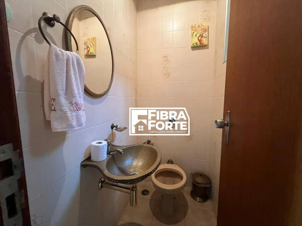 Casa, 4 quartos, 263 m² - Foto 3