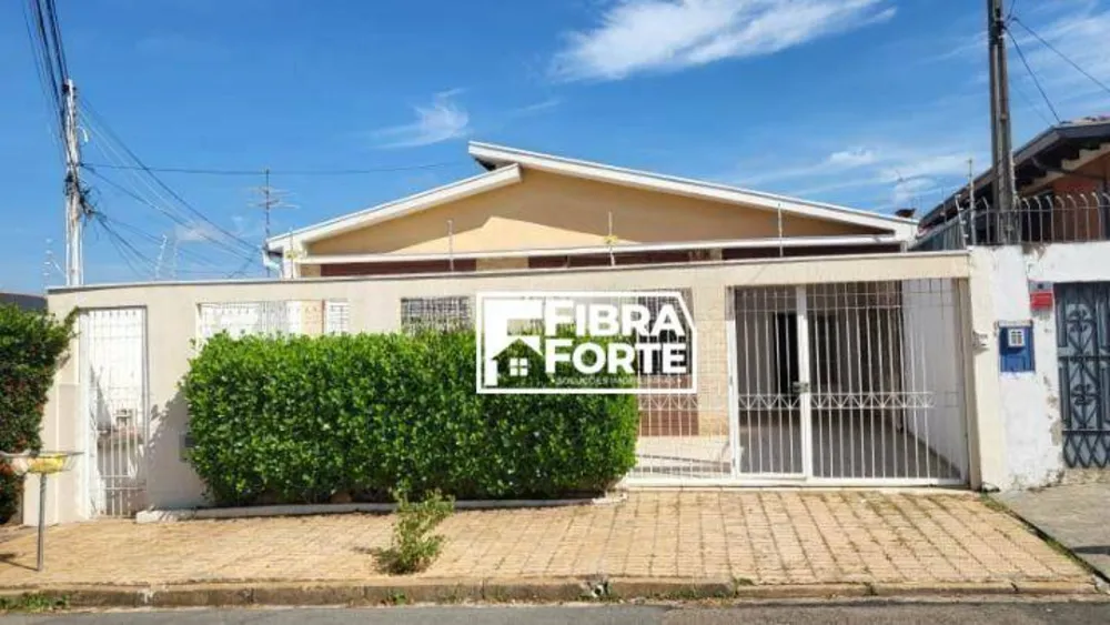 Casa, 3 quartos, 211 m² - Foto 1