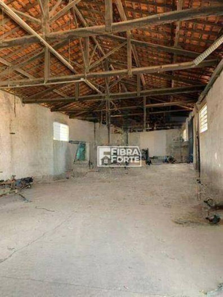 Depósito-Galpão, 5000 m² - Foto 1