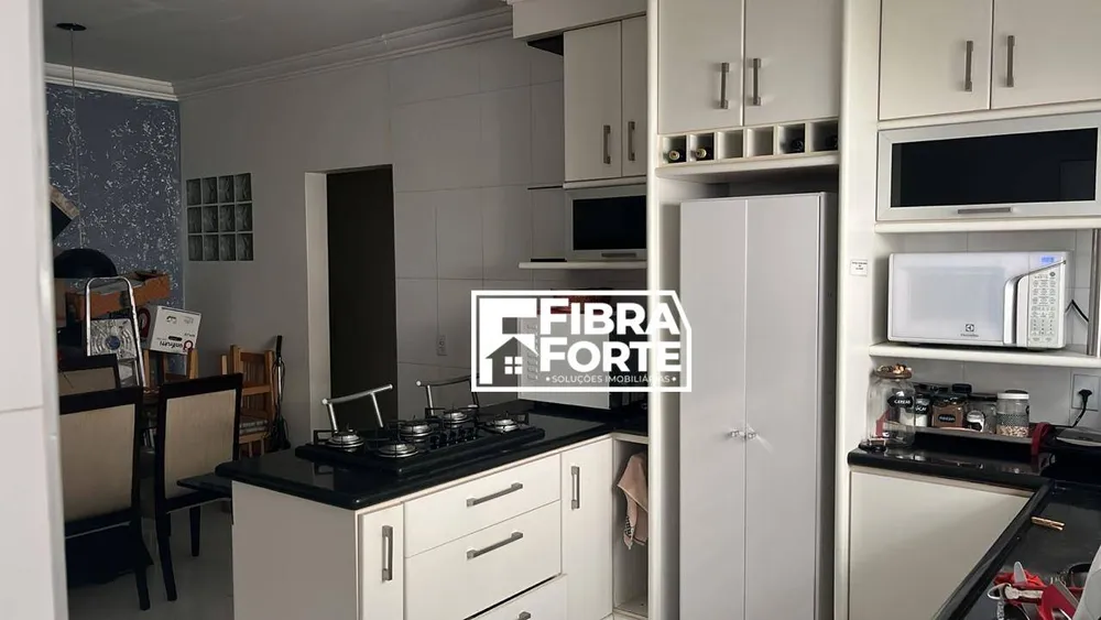 Casa, 4 quartos, 217 m² - Foto 7