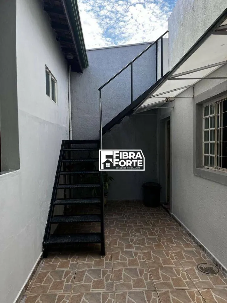 Casa, 4 quartos, 217 m² - Foto 9