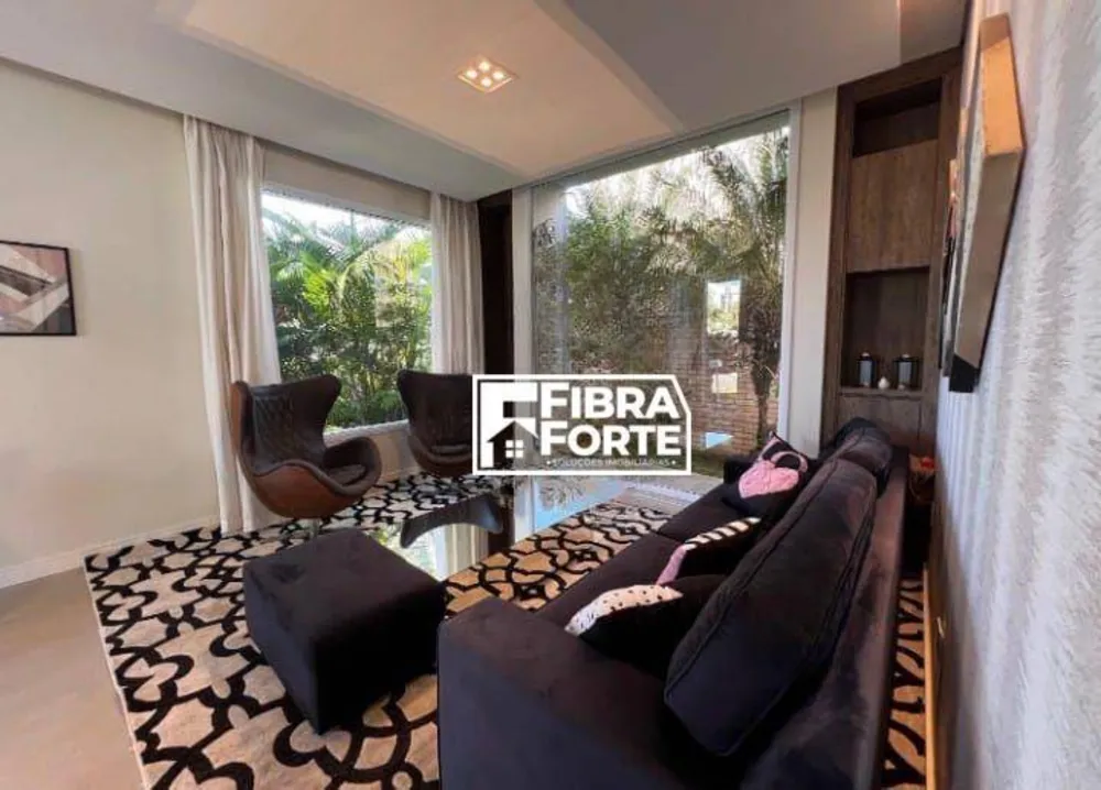 Casa, 4 quartos, 288 m² - Foto 2
